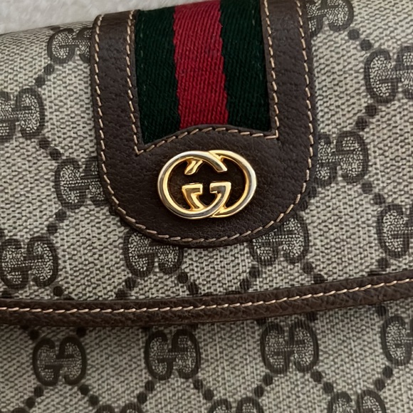 GG Crossbody Bag - Picture 2 of 7